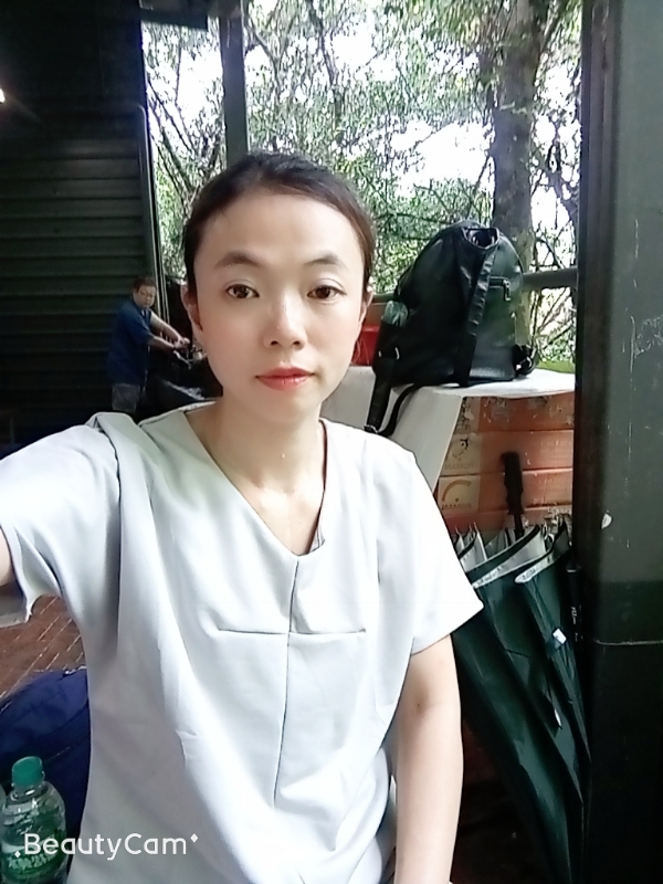 vivi的第一张照片--高雄女同性恋服务网